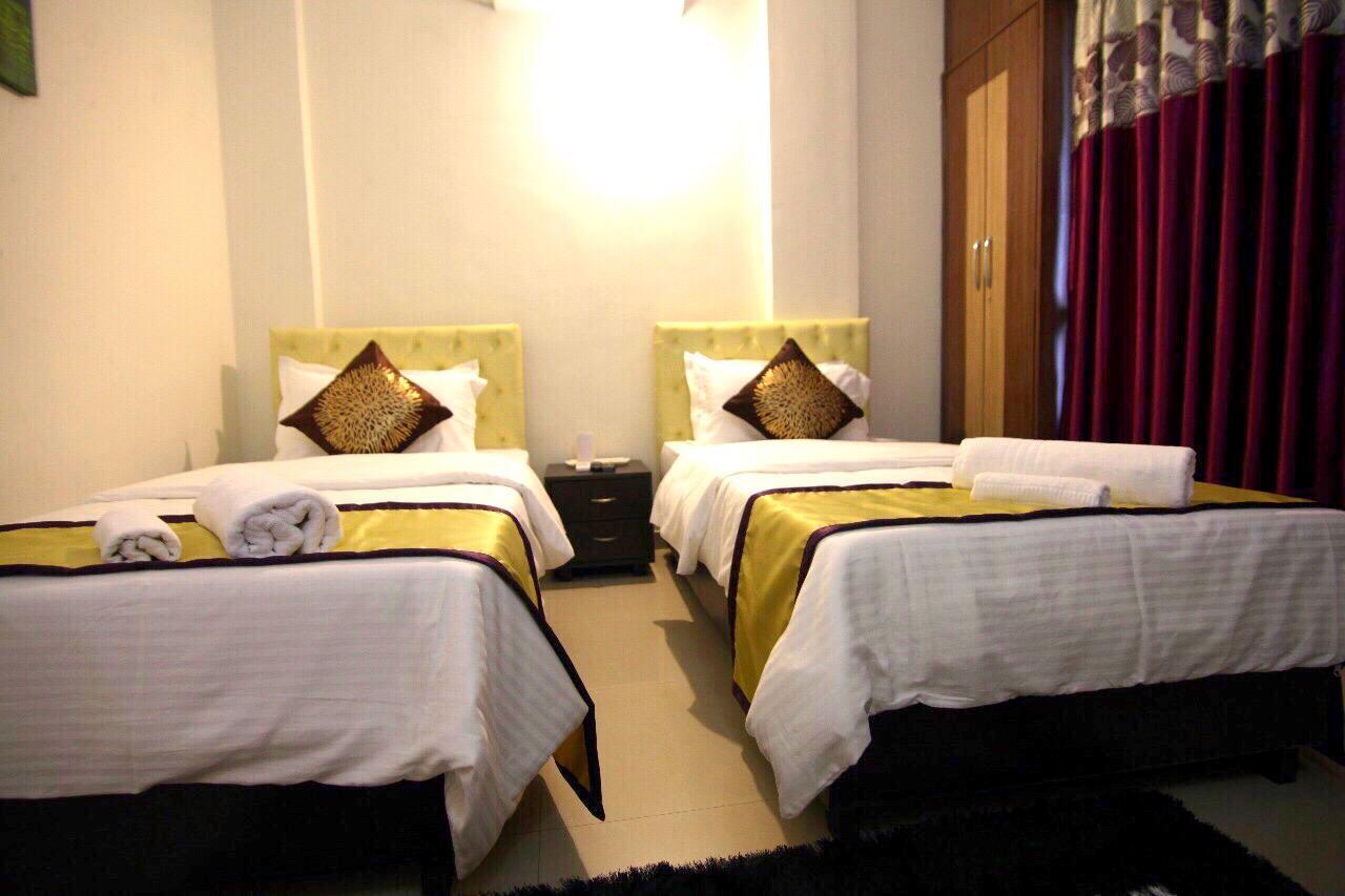 Veridical Hospitality, Baner - Pune Bed & Breakfast Bagian luar foto