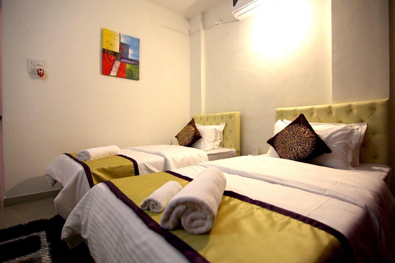 Veridical Hospitality, Baner - Pune Bed & Breakfast Bagian luar foto