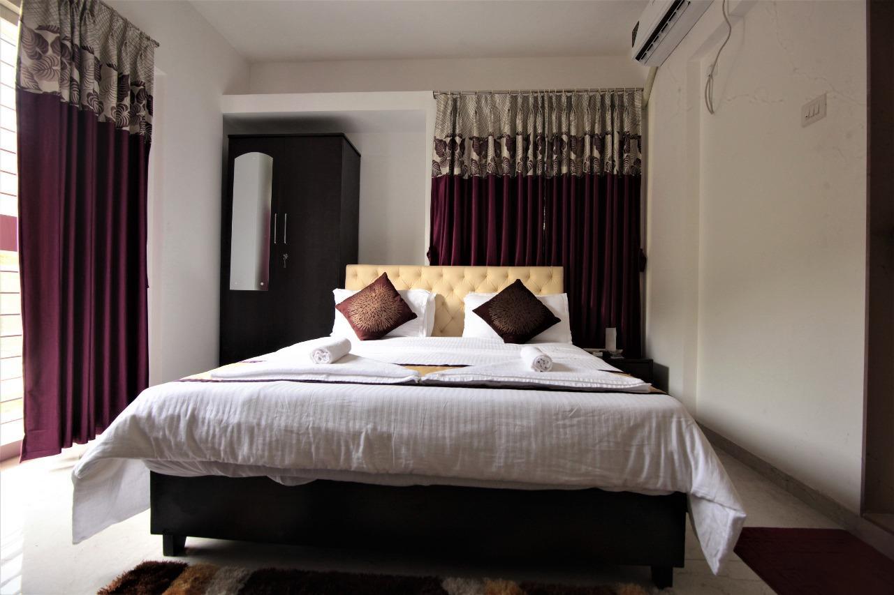 Veridical Hospitality, Baner - Pune Bed & Breakfast Bagian luar foto