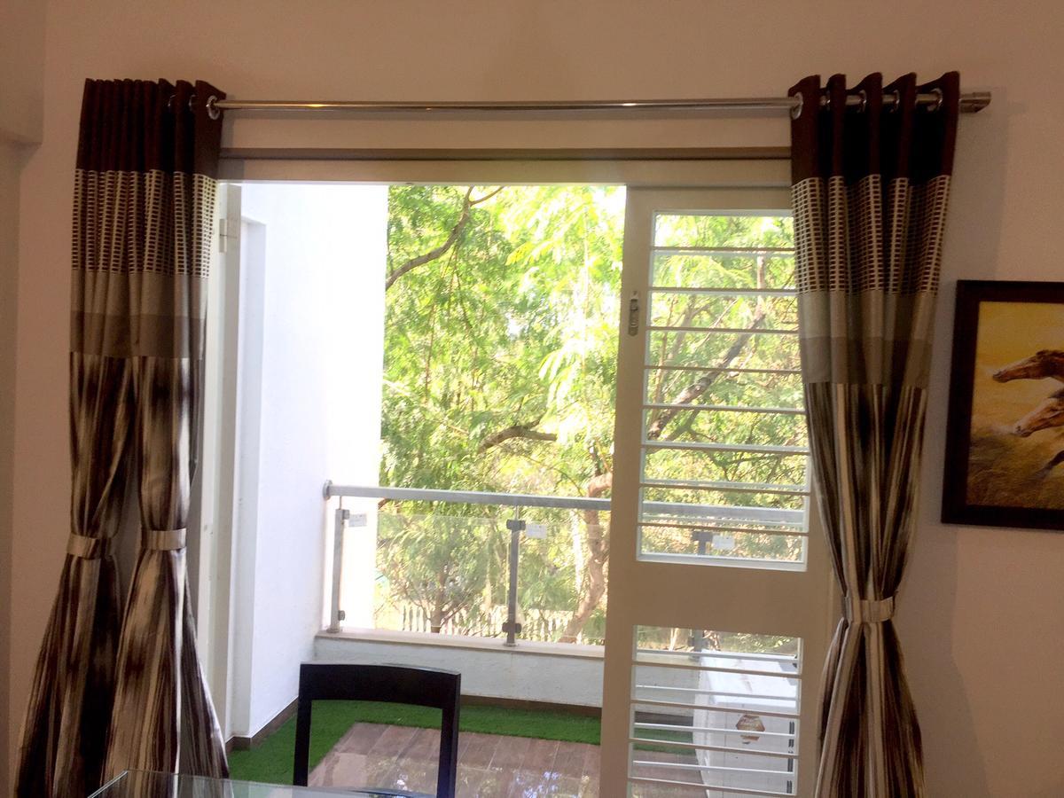 Veridical Hospitality, Baner - Pune Bed & Breakfast Bagian luar foto